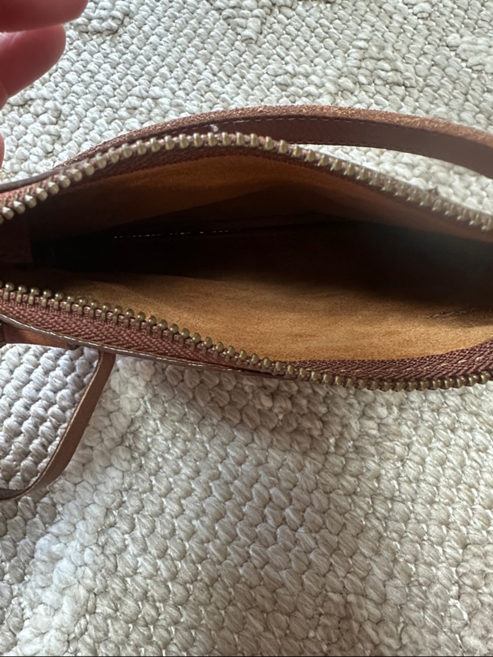 Like new Frye Brown Leather Crossbody Belt Bag - Picture 5 of 8